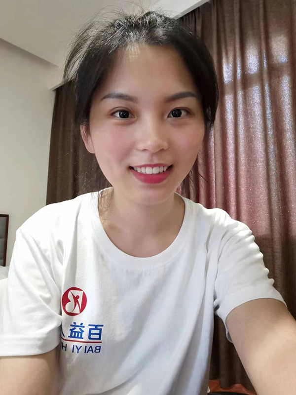 谢琴.jpg 谢琴.jpg